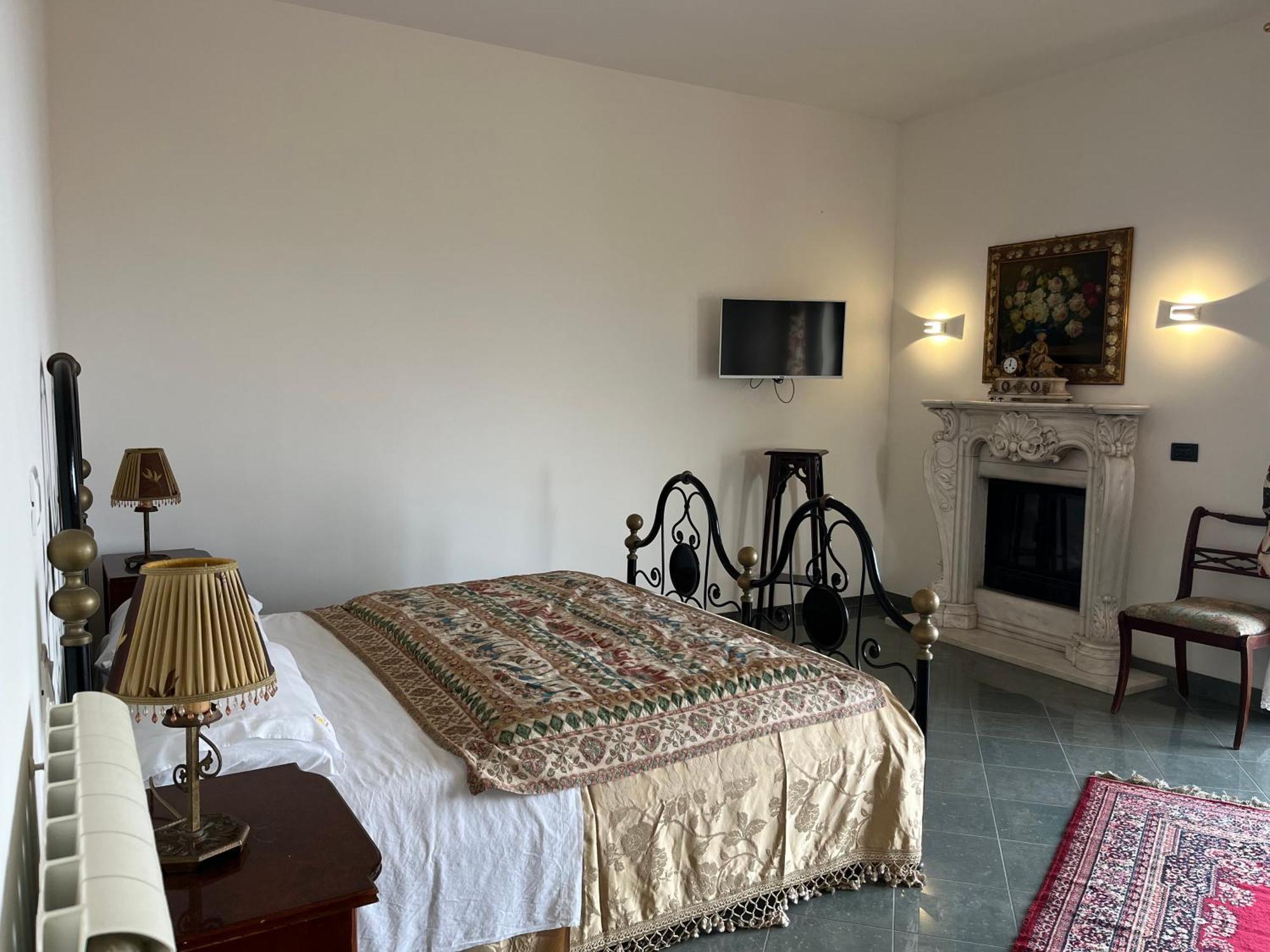 Отель Residenza Domus Aurea Tropea- Vista Mare Санта-Доменика Экстерьер фото